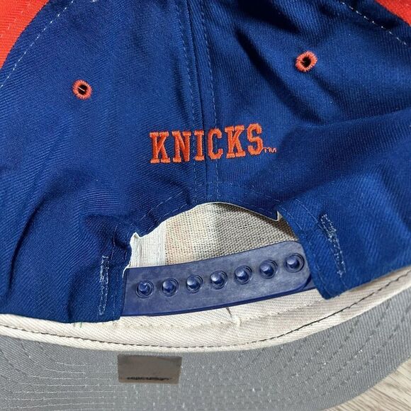 Vintage New Era New York Knicks‎ Hat Snapback NEW NBA Blue Orange Wool Cap - Picture 2 of 9